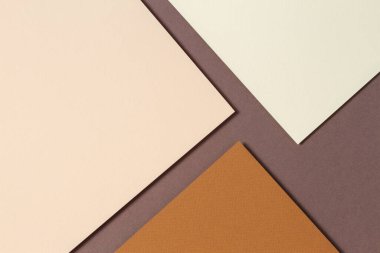 Bej ve kahverengi tonlu soyut renk kağıtları geometri kompozisyonu