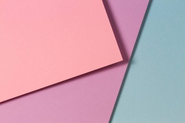Soyut renk kağıtları geometri düz kompozisyon arkaplan pembe, mor, mavi tonlu