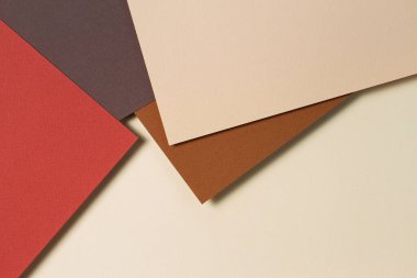 Toprak tonlarında soyut geometrik kağıt arka plan. Bej, sarı, kahverengi arkaplan