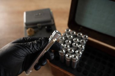 Gamma radiation dose measurement kit designed for contaminated areas during safety checks