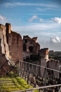 Roma Forumu içindeki ayrıntıları