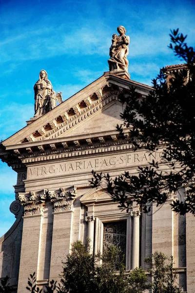 Basilique Santa Francesca Romana — Photo