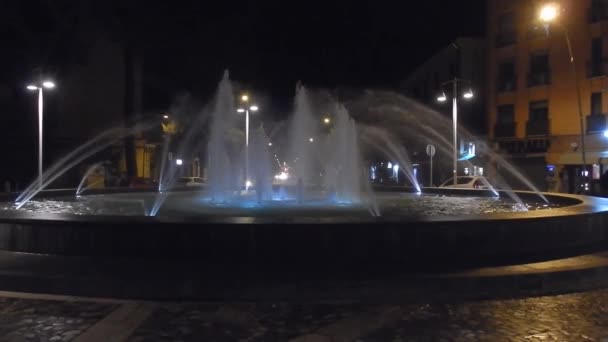 Беневенто Кампания Италия Января 2019 Года Fountain Станции Беневенто Ночью — стоковое видео