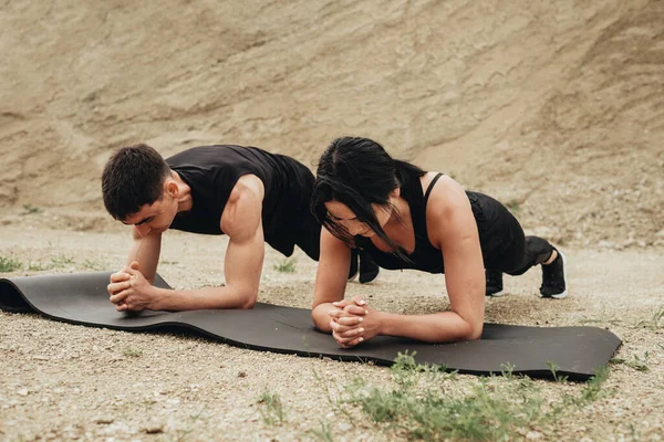 Dois Atletas Black Sportswear Treinando Juntos Livre Estilo Vida Saudável — Fotografia de Stock