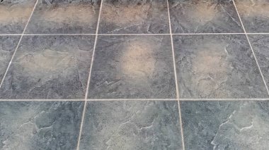 Taş duvar arka plan dokusunun yakın çekim. Yer döşemesi. Arka plan için kiremit duvar, duvar deseni, iç tasarım için.