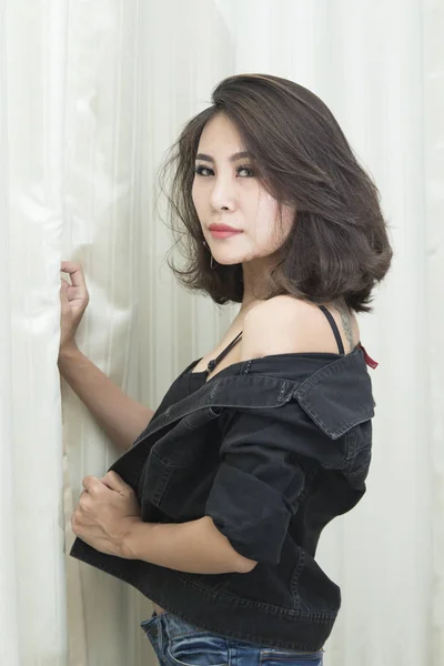 Asiatische Sexy Frauen Schwarzen Jeans — Stockfoto