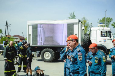 Rusya, Novosibirsk - 2 Haziran, 2018: profesyonel itfaiye ve kurtarma ekipleri gösterge rekabet