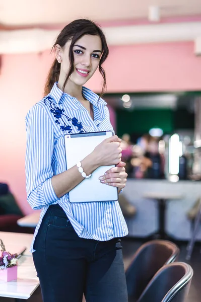 Workplace Women Cafe Portrait Young Fresh Brunette Tablet Hand Interiors — Stock Photo, Image