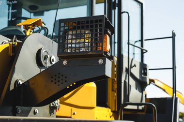 Ekskavatör yükleyici makine. Yan görünüm ön çapa Loader. Endüstriyel araç. Ağır inşaat ekipmanları makine. Pnömatik kamyon.