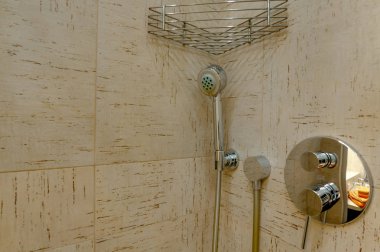 Rusya, Novosibirsk - 28 Ocak, 2016: iç Oda daire. modern banyo, lavabo, Dekor elemanları