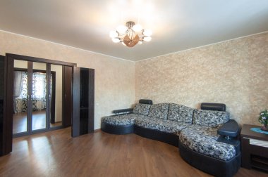 Rusya, Moskova- 13 Haziran 2018: iç oda daire. hostel standart onarım dekorasyon