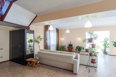 Rusya, Moskova... 26 Haziran 2018: iç oda dairesi. Yurtta standart onarım dekorasyonu