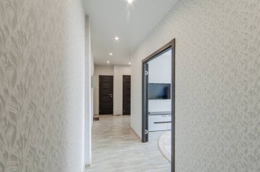 Rusya, Moskova - Mayıs 07, 2018: iç oda dairesi. Yurtta standart onarım dekorasyonu