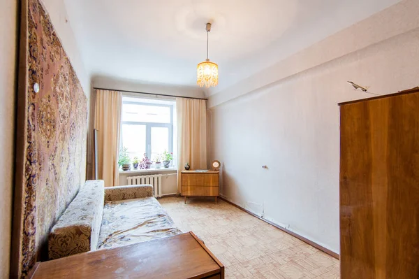 Rusya, Moskova... 14 Mayıs 2018: İç mekan dairesi. Yurtta standart onarım dekorasyonu