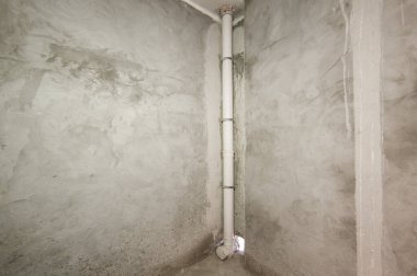 Rusya, Moskova... 29 Mayıs 2019: iç oda dairesi. Kendi kendini bitirmek için kaba bir tadilat. İnşaatın bitiş aşaması