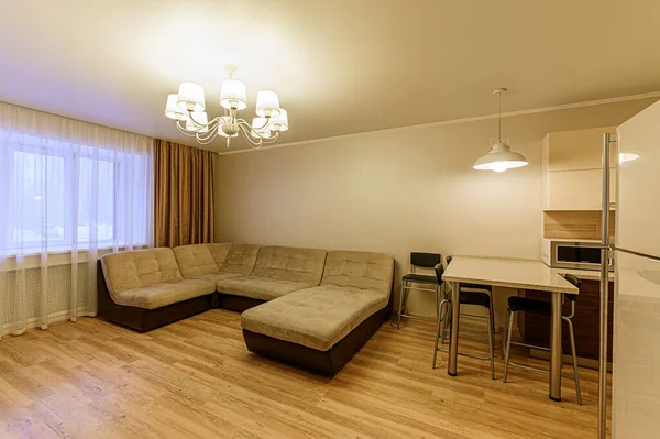 러시아 모스코 2020 아파트 현대밝은 분위기 전반적 준비하는 — 스톡 사진