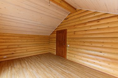 Rusya, Moskova... 15 Nisan 2020: İç mekan dairesi modern, parlak, rahat atmosfer. Genel temizlik, ev dekorasyonu, satılık ev hazırlığı, ahşap kır evi.