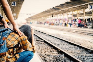 Asya kadın bir tren, tatil kavramı yolculuk özledim .