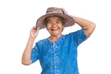 Beyaz bir arka plan üzerinde Mutlu yaşlı çiftçi kadın.