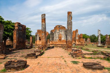 Ayutthaya, Tayland, ünlü ibadet yeri antik tapınak kalıntıları