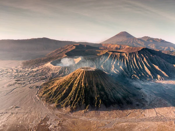 Vista Aérea Monte Volcán Activo Bromo Batok Semeru Tierra — Foto de Stock