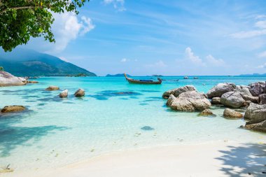 Andaman kristal beyaz deniz kum plaj lipe Adası'nda