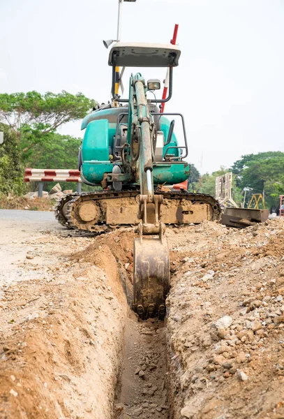 Backhoe — ภาพถ่ายสต็อก