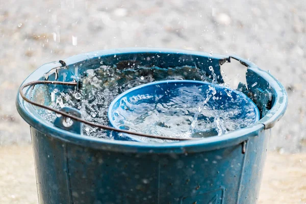 Pail water dipper blue old rain water — Stock Photo, Image