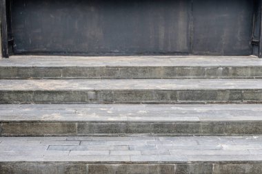 Granit döşeme kat merdiven siyah