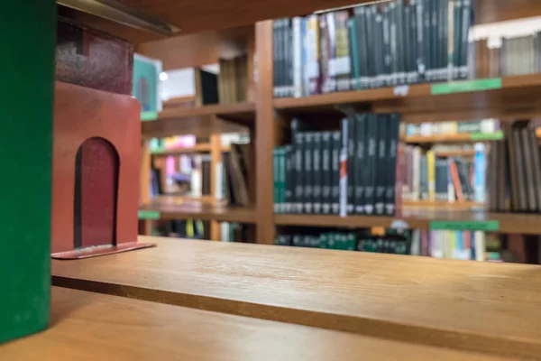 Shelves wood many book sort stacked on wooden shelf — Stock Photo, Image