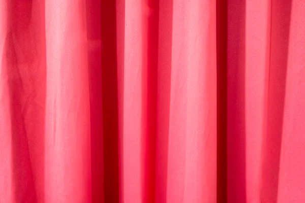 Fondo de textura arrugada cortina roja — Foto de Stock