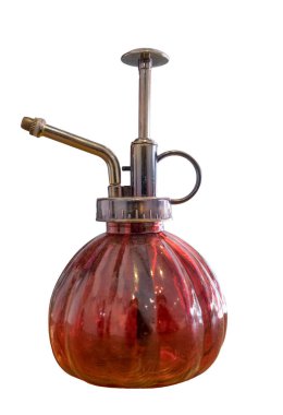 Beyaz zemin üzerine kırmızı petrol lambaları antik