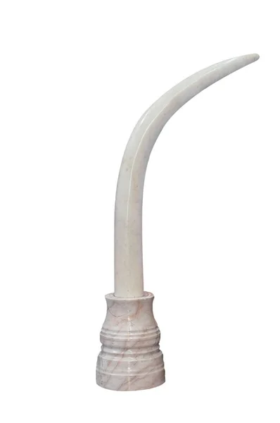 Craft håna upp Ivory vit blank på piedestal för dyrkan, isolat — Stockfoto