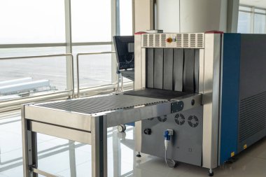Konveyör bant ile tarayıcı Bagaj ve metal dedektörleri X-ray