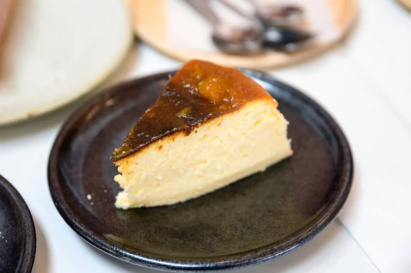 Seramik tabakta kabak cheesecake tarifi