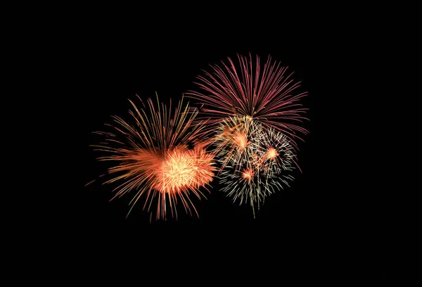 Explosión colorida de fuegos artificiales en el festival anual — Foto de Stock