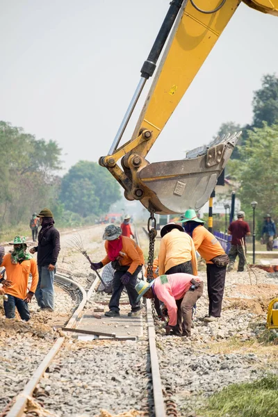 Kanchanaburi Tailandia Mar 2016 Retroexcavadora Mejora Construcción Ferrocarriles — Foto de Stock