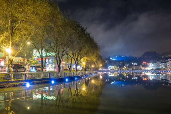 Sapa, Vietnam: Sep 07 2017: Mirador laguna decorada beautif — Foto de Stock