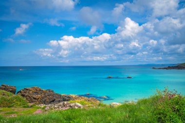 Görünüm çekici güzel kıyı ve sahil yakınında St. Ives, Cornwall, İngiltere, Birleşik Krallık