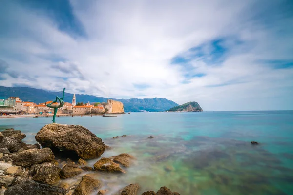 Budva Černá Hora Duben 2018 Socha Balerína Tanečnice Skále Mezník — Stock fotografie