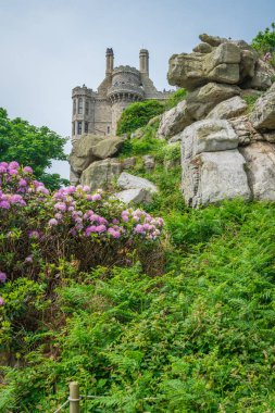Marazion, İngiltere - Mayıs 2018: St Michaels Mount ada kale ve bahçeleri, Marazion yakınındaki Penzance, Cornwall, İngiltere