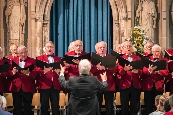 Rochester Engeland Juli 2018 Mens Koor Presterende Een Kathedraal Kent — Stockfoto