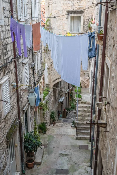 Praní Sušení Prádelní Šňůru Starém Městě Dubrovníku Chorvatsko — Stock fotografie