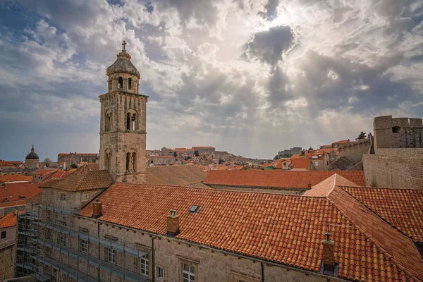 Campanario Iglesia Azotea Una Antigua Casa Dubrovnik Vista Desde Las — Foto de Stock
