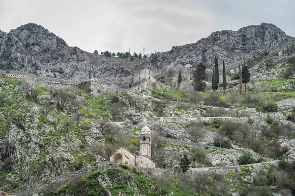 Kaple Panny Marie Spásy Kopci Nad Kotor Černá Hora — Stock fotografie