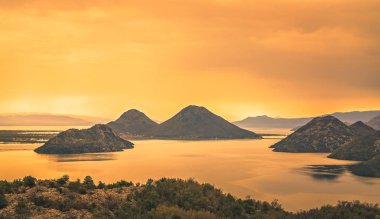 Karadağ 'daki Skadar Gölü Ulusal Parkı Panoraması