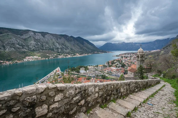 Kotor Montenegro Abril 2018 Cúpula Torre Sineira Capela Nossa Senhora — Fotografia de Stock