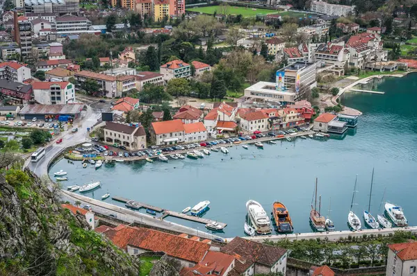 Kotor Montenegro April 2018 Pemandangan Pusat Kota Kotor Dan Marinanya — Stok Foto