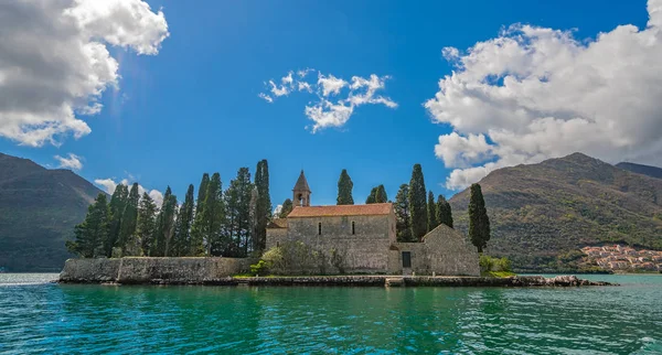 Vista Panorâmica Pequena Igreja Ilha San George Baía Kotor Montenegro — Fotografia de Stock