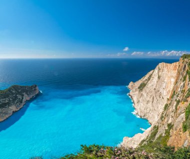 Panoramic view of the cliffs near Shipwreck Cove